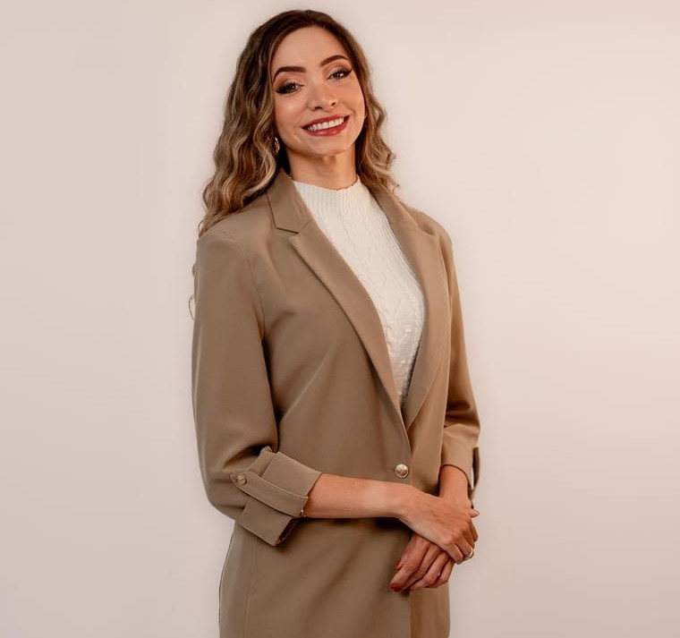 Dra. Hadassa Candido Soares